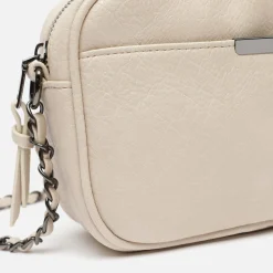 Bolso bandolera con cadena