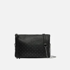 Bolso bandolera con detalles metálicos