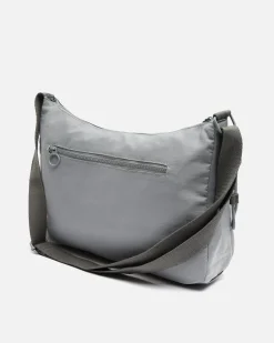 Bolso bandolera mediano en nylon