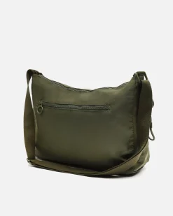 Bolso bandolera mediano en nylon