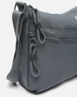 Bolso bandolera mediano en nylon