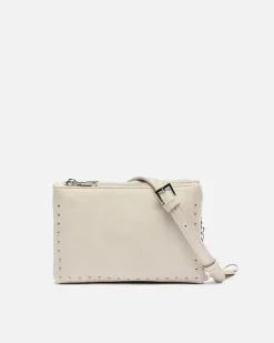 Bolso bandolera pequeño con detalles metálicos