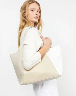 Bolso de hombro tricolor con asa bandolera extraíble