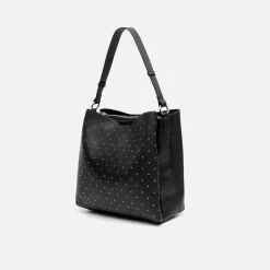 Bolso hobo con asa bandolera y detalles metálicos