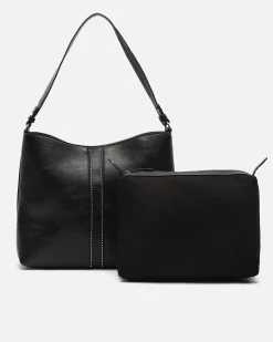Bolso hobo con detalles metálicos y neceser e asa bandolera extraíble