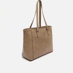Bolso shopper grande con detalles metálicos