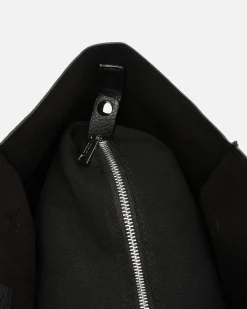 Bolso shopper grande con detalles metálicos