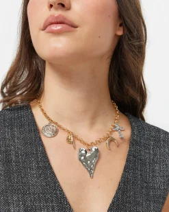 Collar corto bicolor con detalles maxi