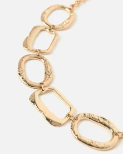 Collar corto con detalles maxi