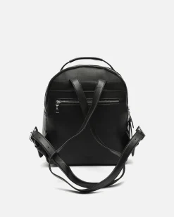 Mochila con detalle colgante